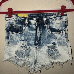 acid wash jean shorts
